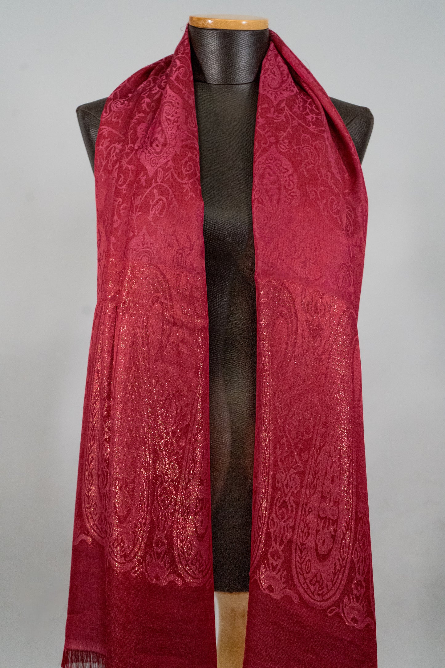 Classic - Garnet & Gold04