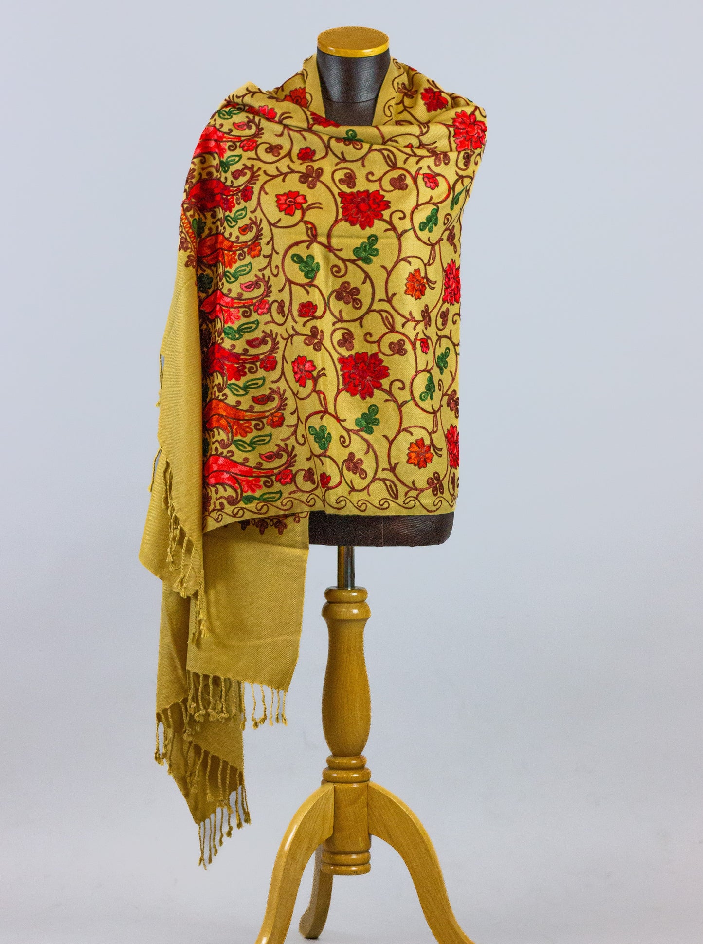 Needlework - Tan01