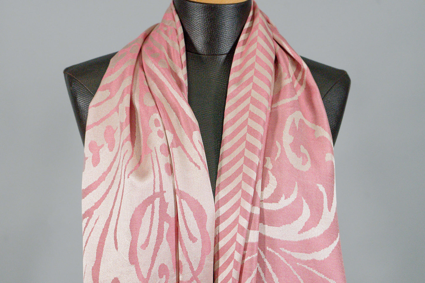 Silk Motives - Rose03