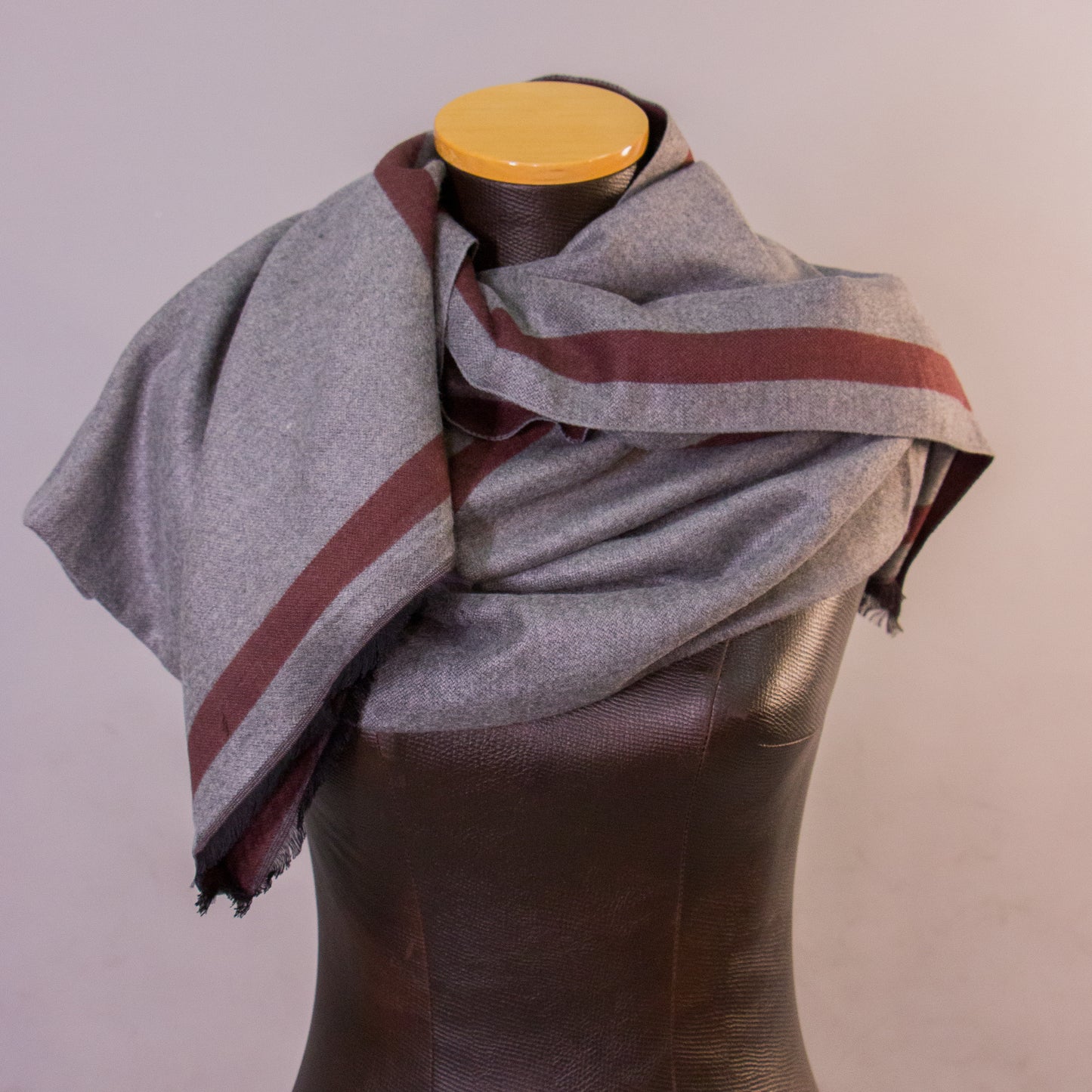 Warmy Stripe - Gray & Brown04