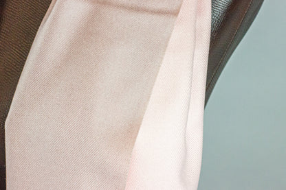 Warmy - Light Pink & Light Gray