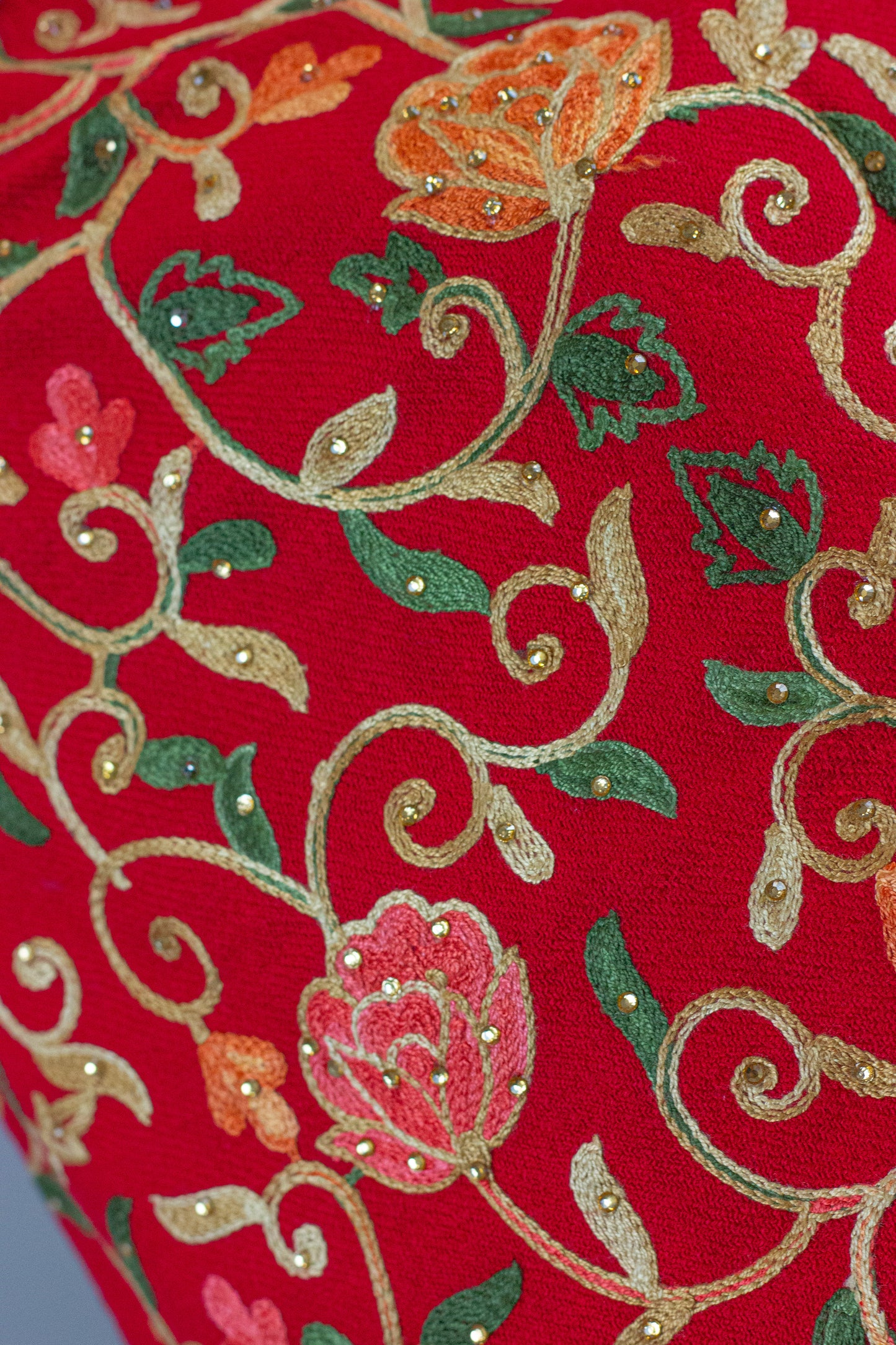 Shiny Needlework - Red04