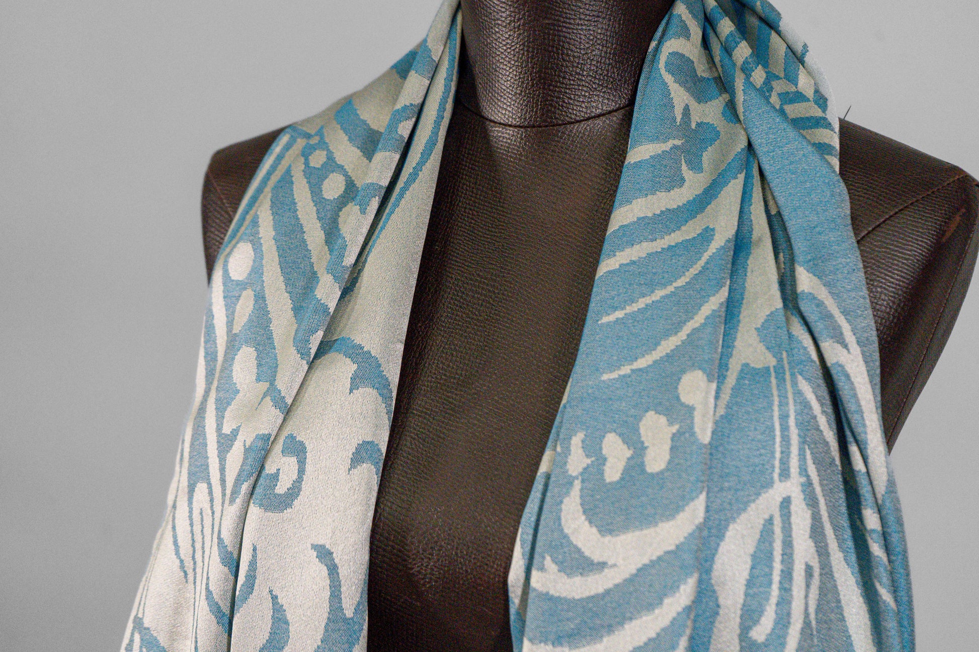 Silk Motives - Blue03
