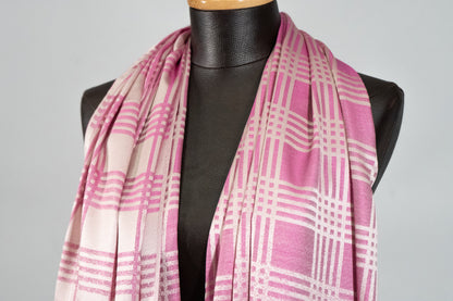 Silk Motives - Fuchsia03