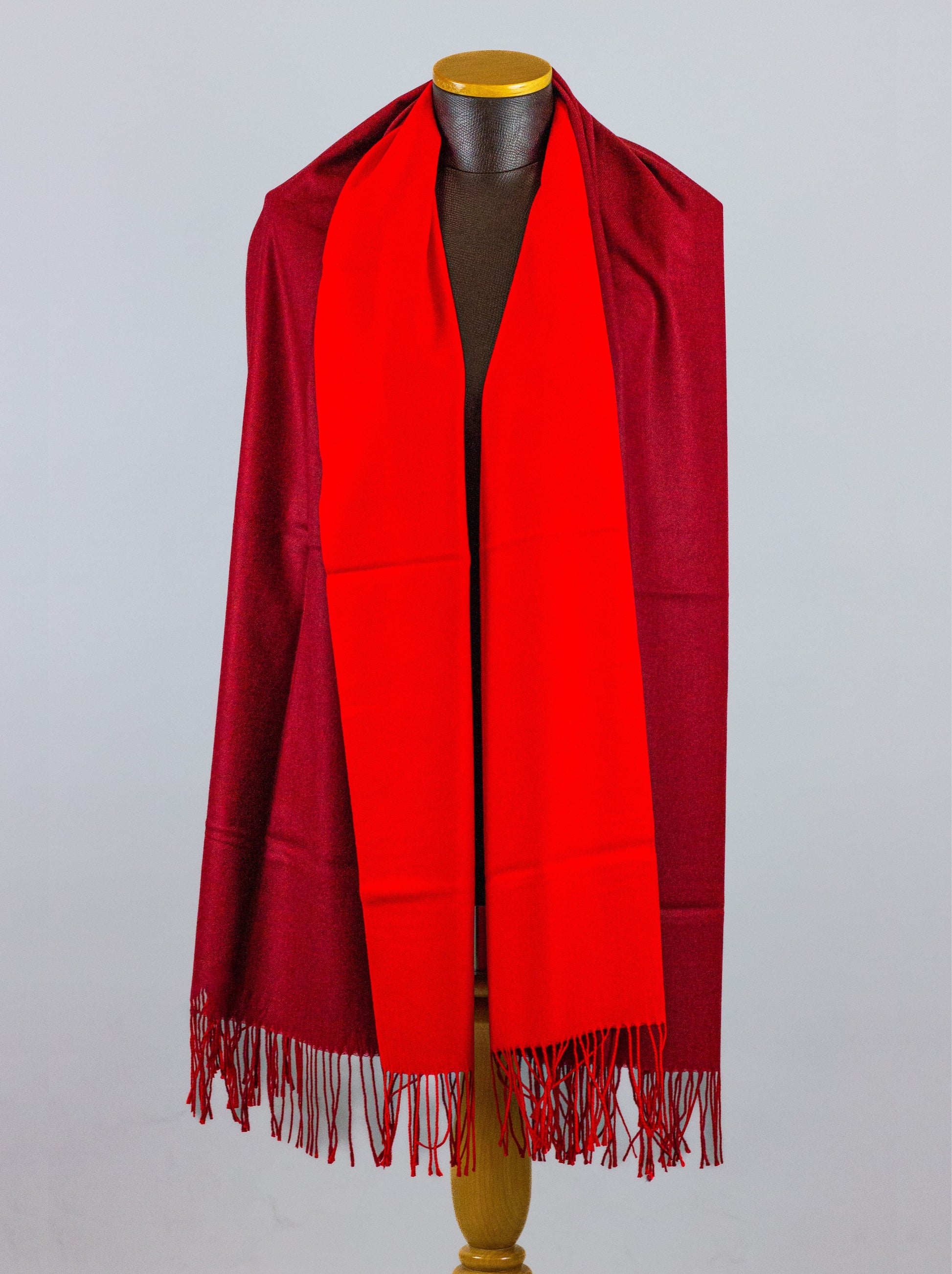 Warmy - Red & Garnet01